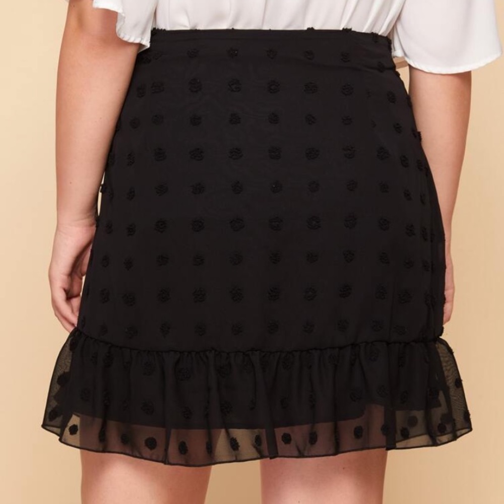 Flounce Hem Swiss Dot Skirt - NWT - Picture 13 of 16